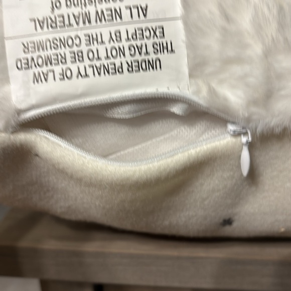 ENVOGUE CREEPY BEAR CRITTERS FAUX FUR HALLOWEEN THROW PILLOW NWT EMBROIDERY - Picture 11 of 15